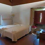 Casa Capelas Hotel 2*
