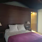 Casa Capelas 2*