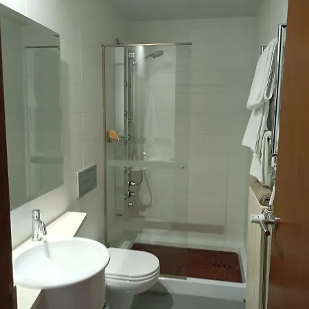 Casa Capelas 2* Villamarin (Ourense)