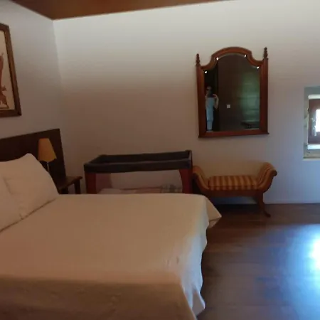 Casa Capelas Villamarin (Ourense)