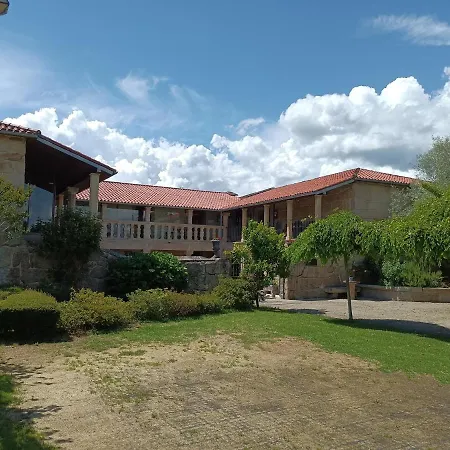Casa Capelas