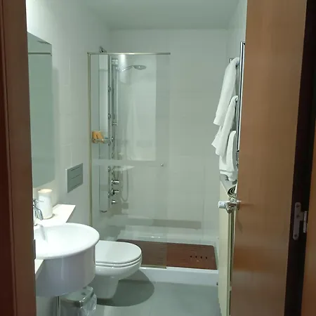 Casa Capelas 2* Villamarin (Ourense)