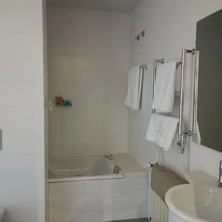 Casa Capelas 2* Villamarin (Ourense)