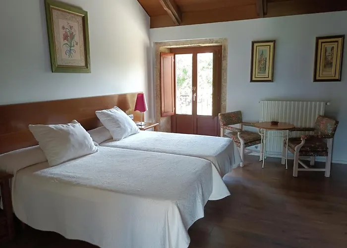 Hotel Casa Capelas 2*