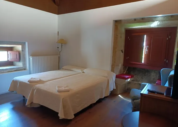 Casa Capelas Hotel 2*