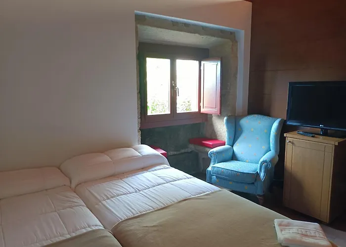 Casa Capelas 2*
