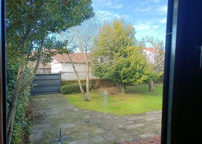 Casa Capelas Hotel 2*